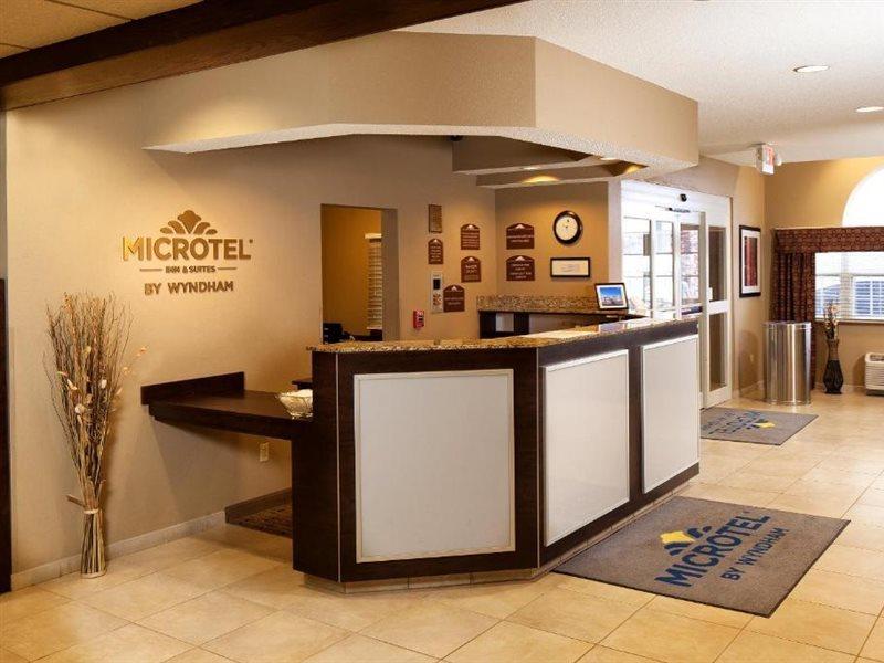 Microtel Inn & Suites - St Clairsville St. Clairsville Esterno foto
